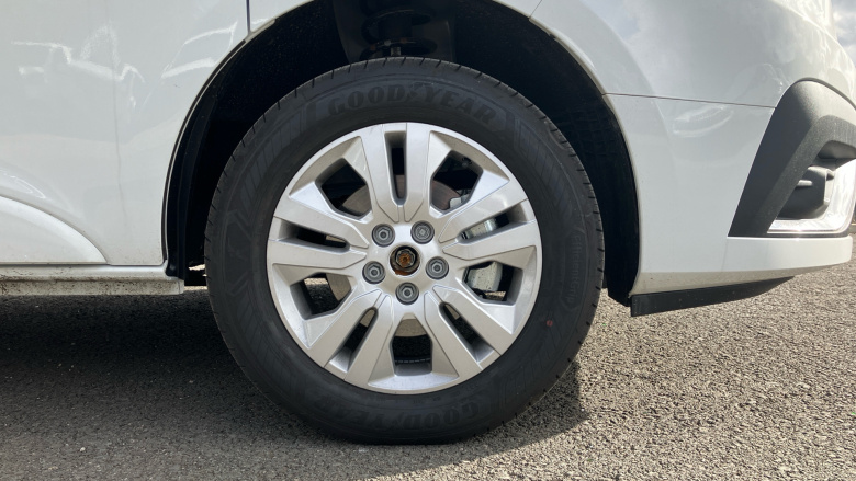 Renault Trafic Swb Diesel SL30 Blue dCi 150 Extra [Safety] Van